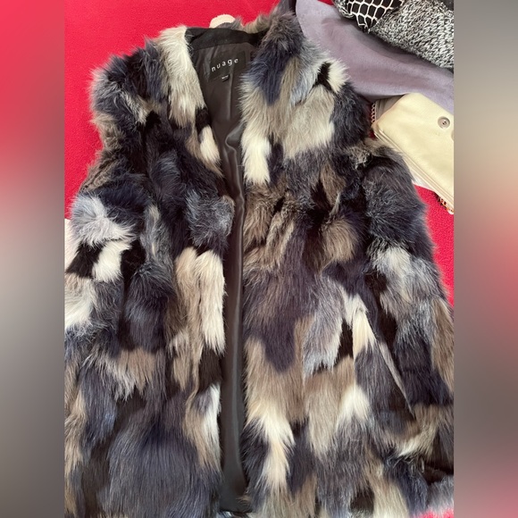 Fur vest - Picture 1 of 1